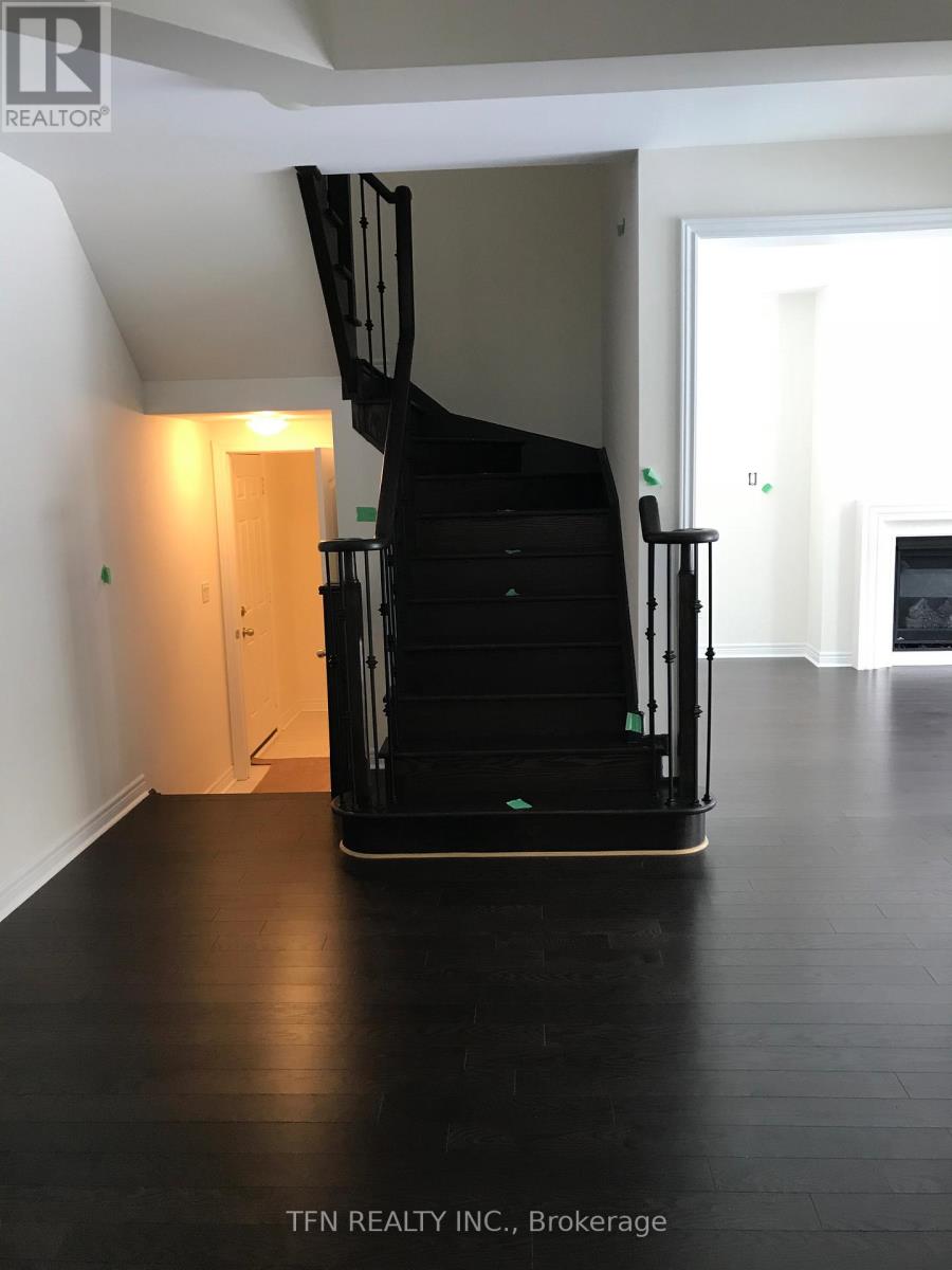 Upper - 14 Peony Street, Brampton, Ontario  L6R 3Z3 - Photo 4 - W12564778