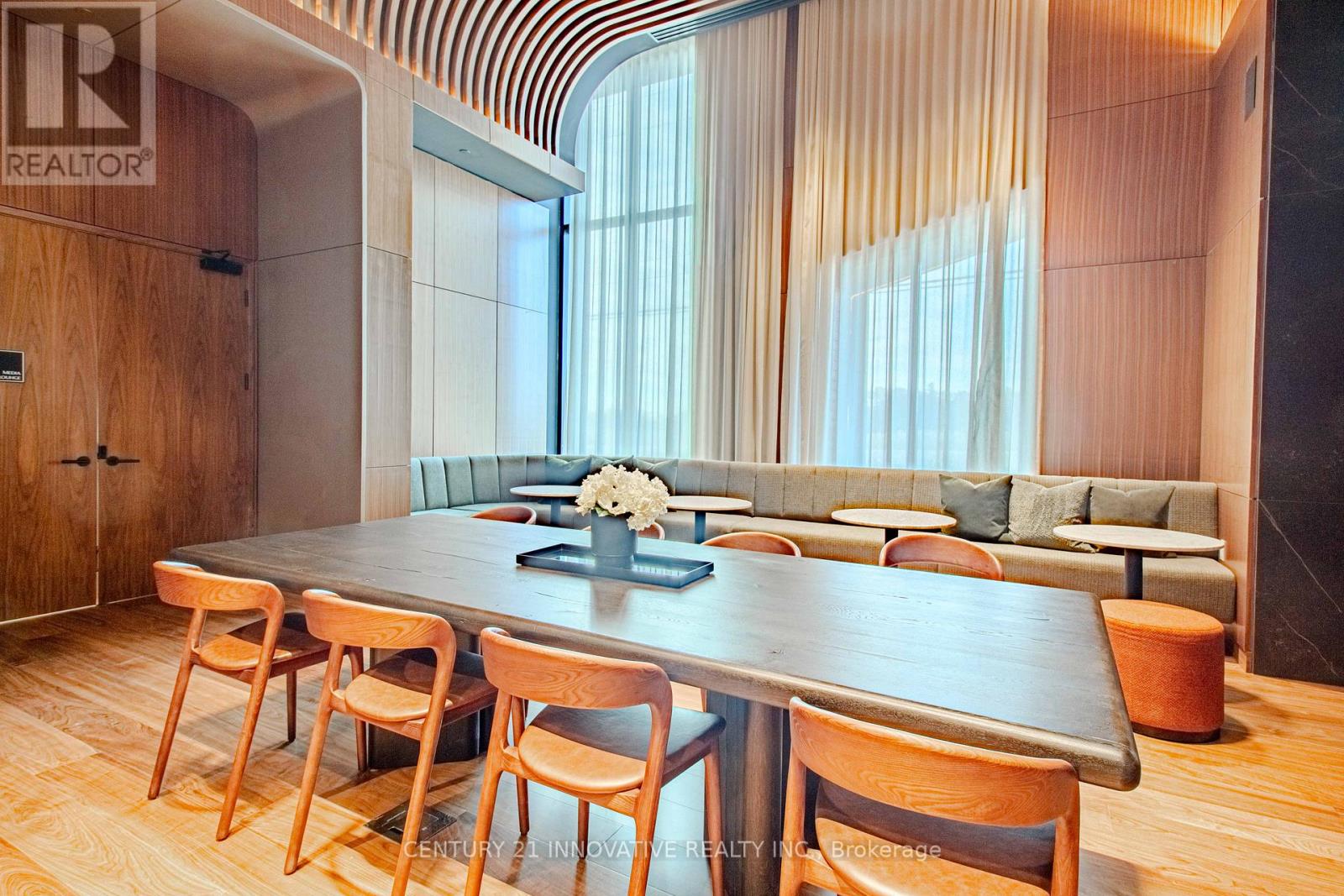 1902 - 3240 William Coltson Avenue, Oakville, Ontario  L6H 8C8 - Photo 29 - W12564782