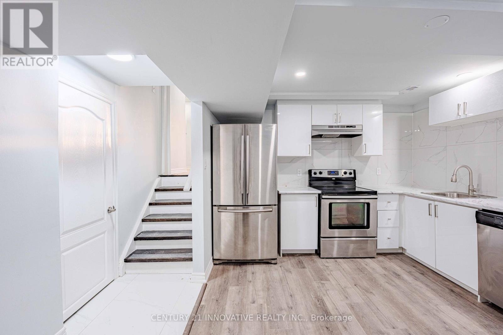 Bsmt - 56 Foxacre Row, Brampton, Ontario  L6V 3P5 - Photo 7 - W12564788