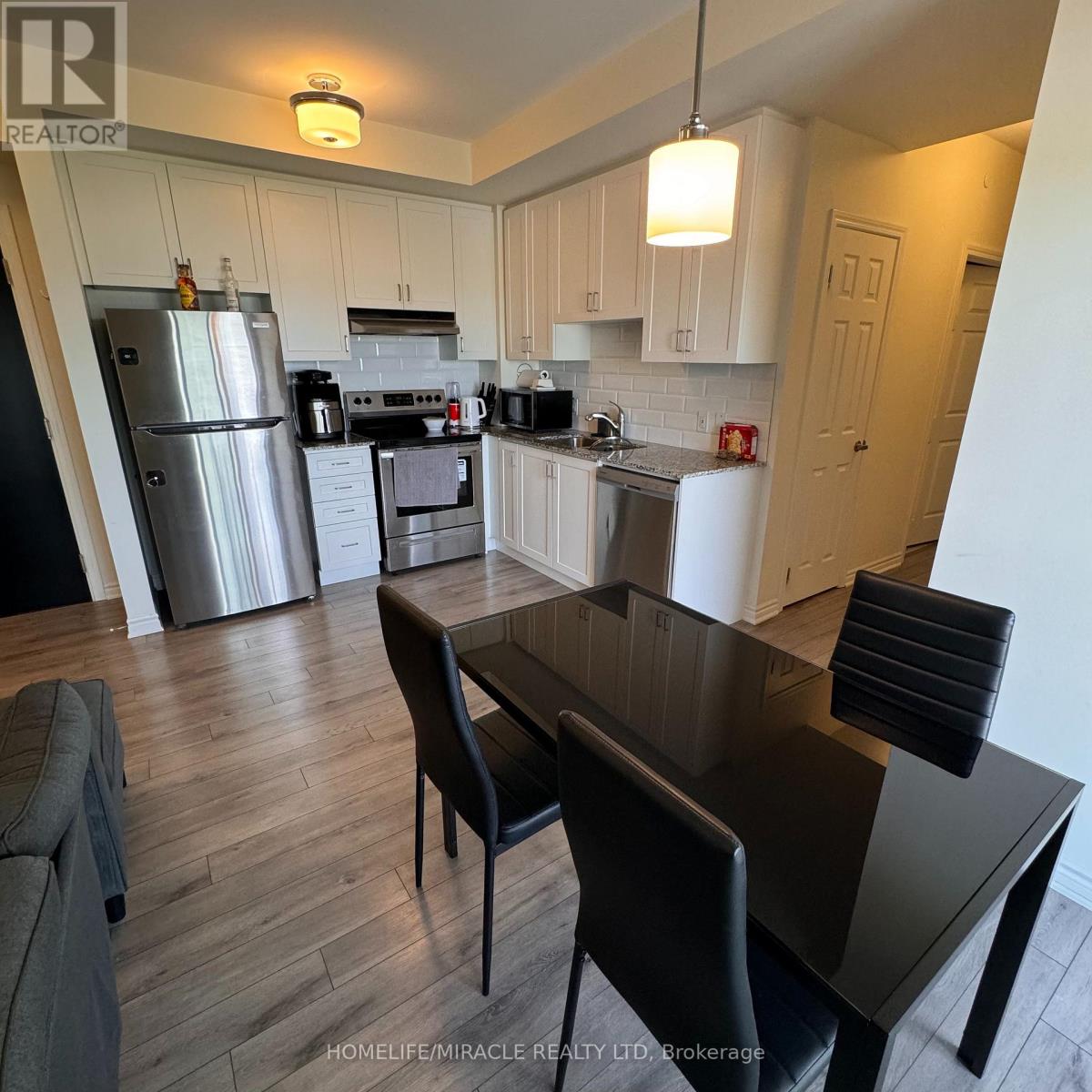 508 - 200 Largerfeld Drive, Brampton, Ontario  L7A 5G5 - Photo 11 - W12564806