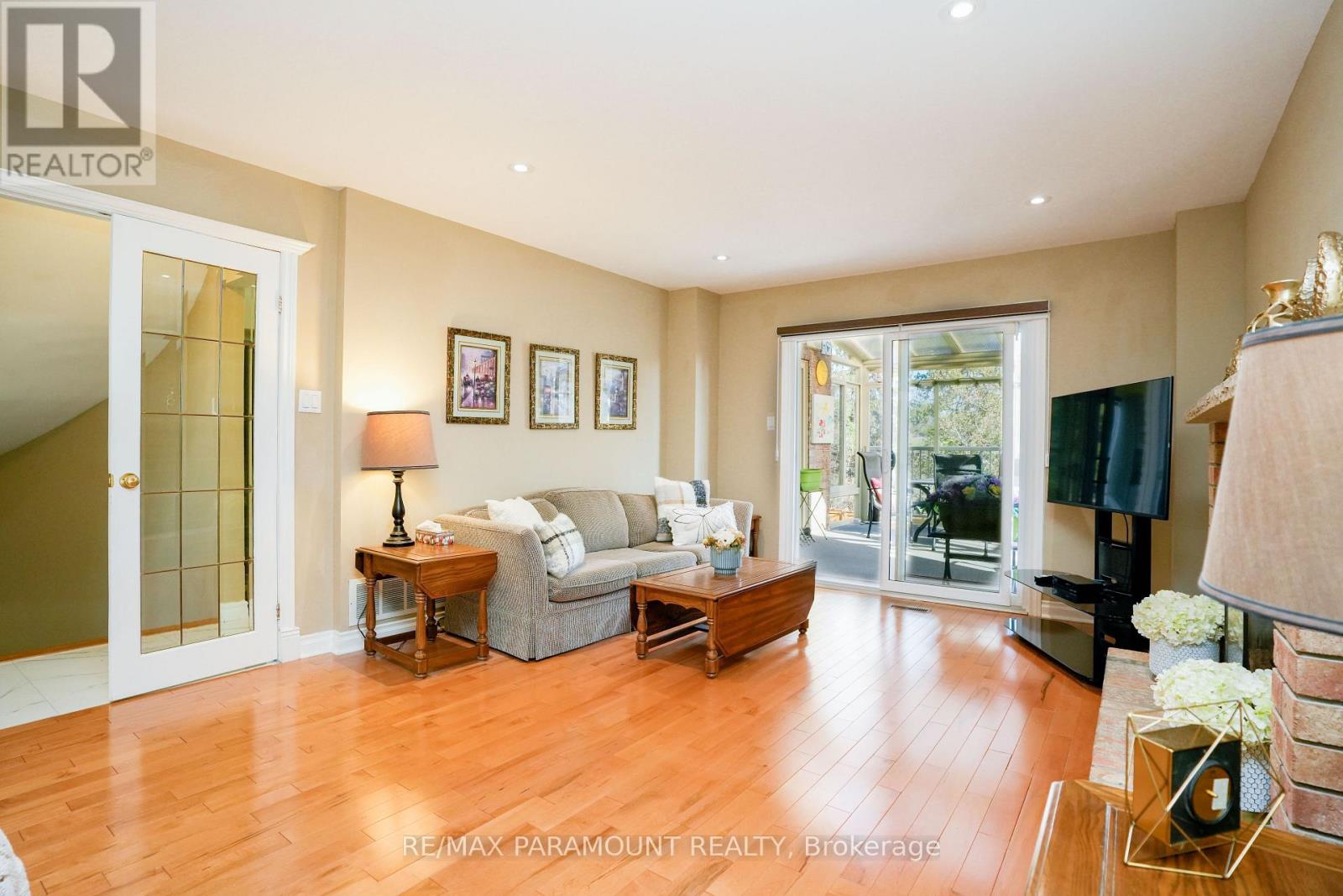 70 Dawnridge Trail, Brampton, Ontario  L6Z 2A2 - Photo 17 - W12564838