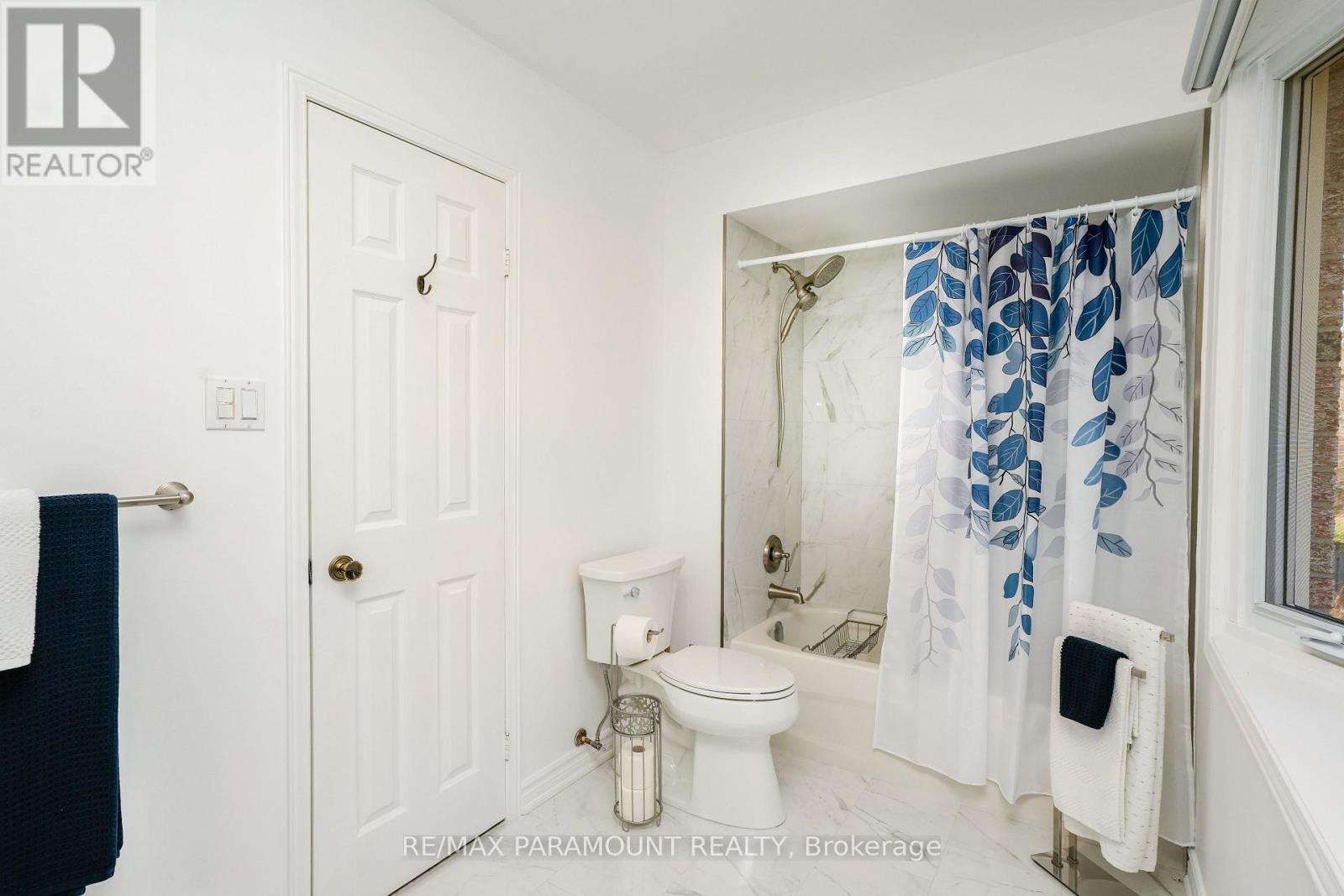 70 Dawnridge Trail, Brampton, Ontario  L6Z 2A2 - Photo 31 - W12564838