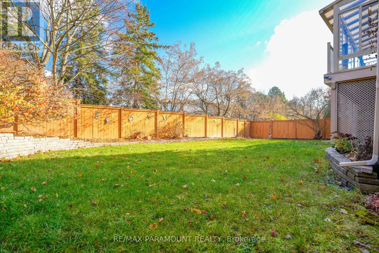 70 Dawnridge Trail, Brampton, Ontario  L6Z 2A2 - Photo 44 - W12564838