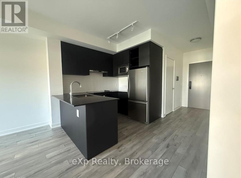 305 - 3079 Trafalgar Road, Oakville (Jm Joshua Meadows), Ontario  L6H 8C5 - Photo 5 - W12564864