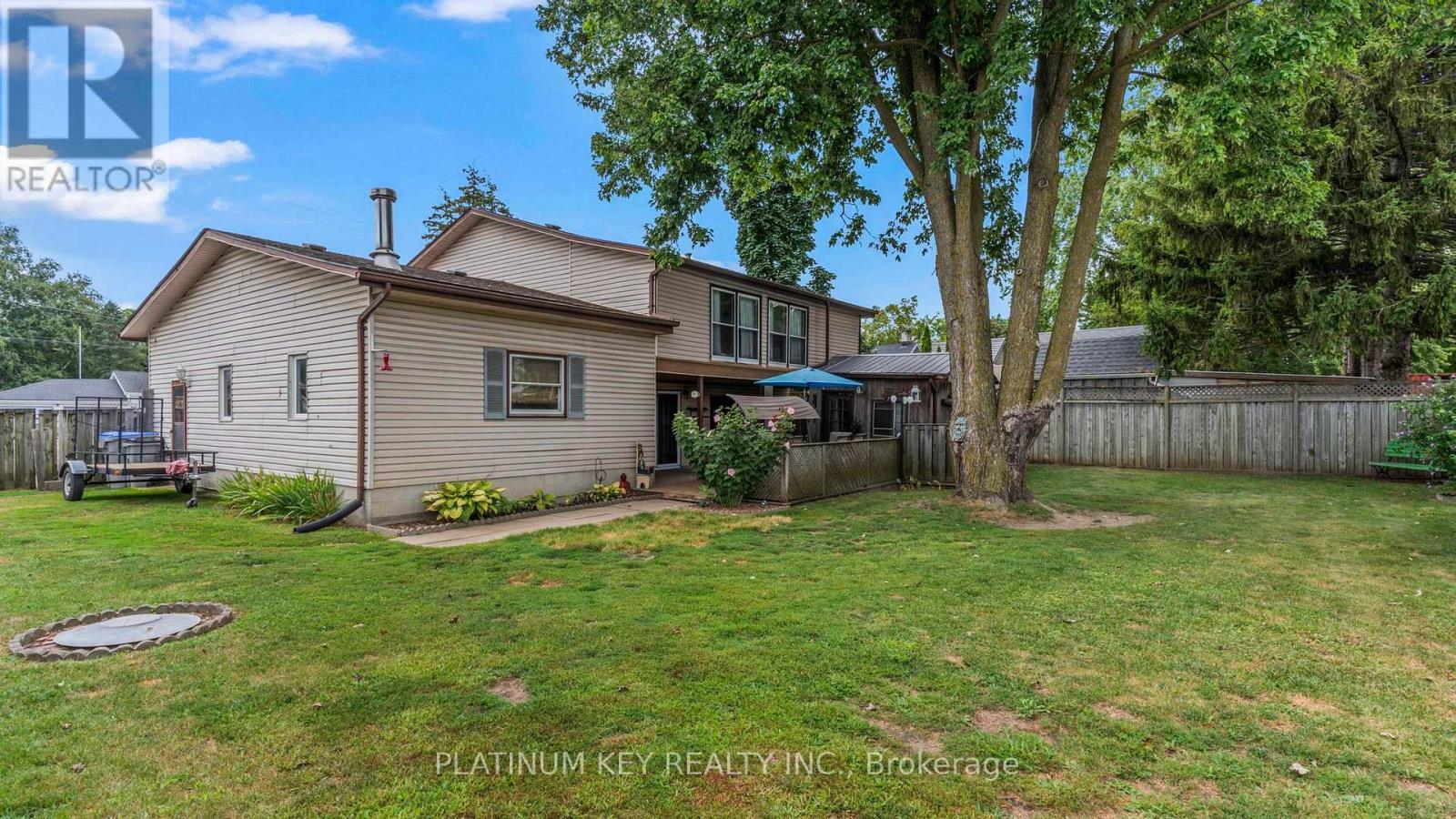 41 Queen Street, Strathroy-Caradoc, Ontario  N7G 2H5 - Photo 30 - X12561912