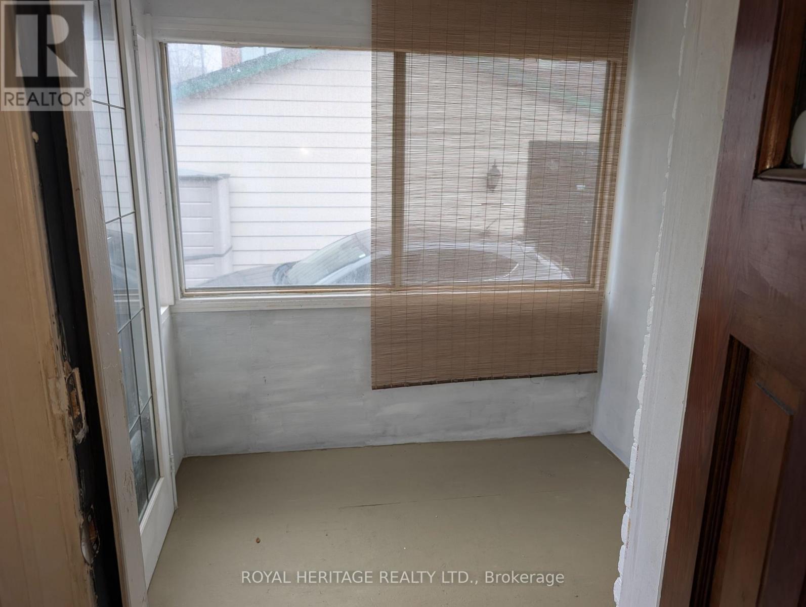 4 - 75 Charles Street, Oshawa, Ontario L1H 4X8 - Photo 6 - E12564846