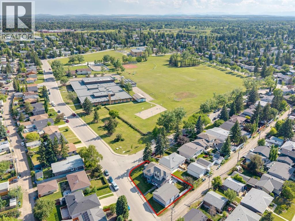 71 Sackville Drive Sw, Calgary, Alberta  T2W 0W4 - Photo 4 - A2264905