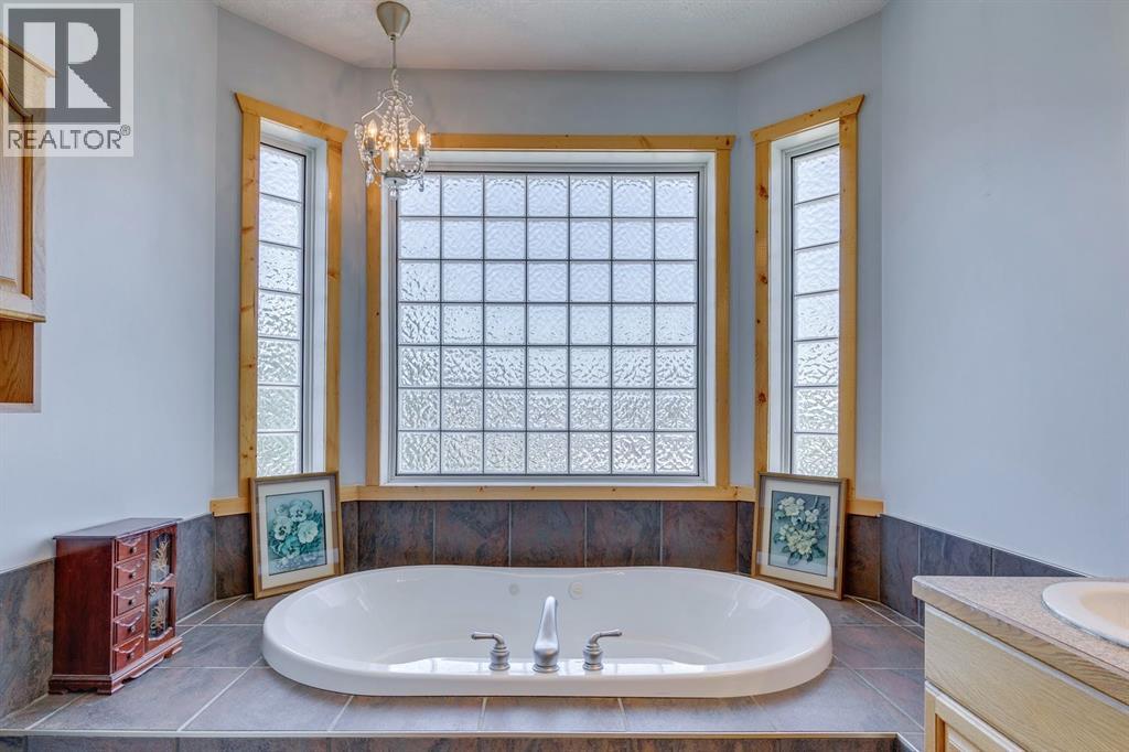 71 Sackville Drive Sw, Calgary, Alberta  T2W 0W4 - Photo 25 - A2264905