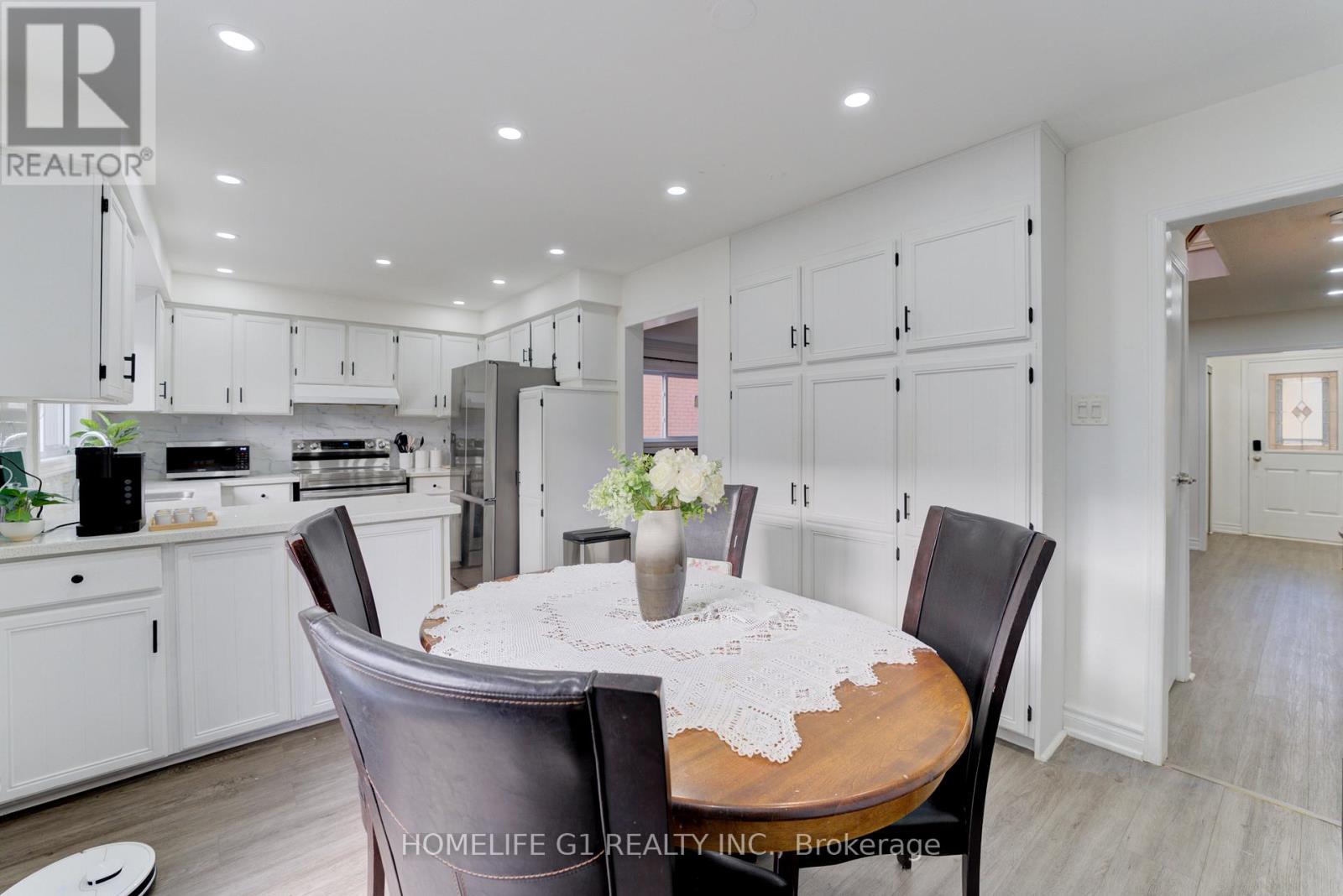 1695 Major Oaks Road, Pickering (Brock Ridge), Ontario  L1X 1X2 - Photo 12 - E12524010