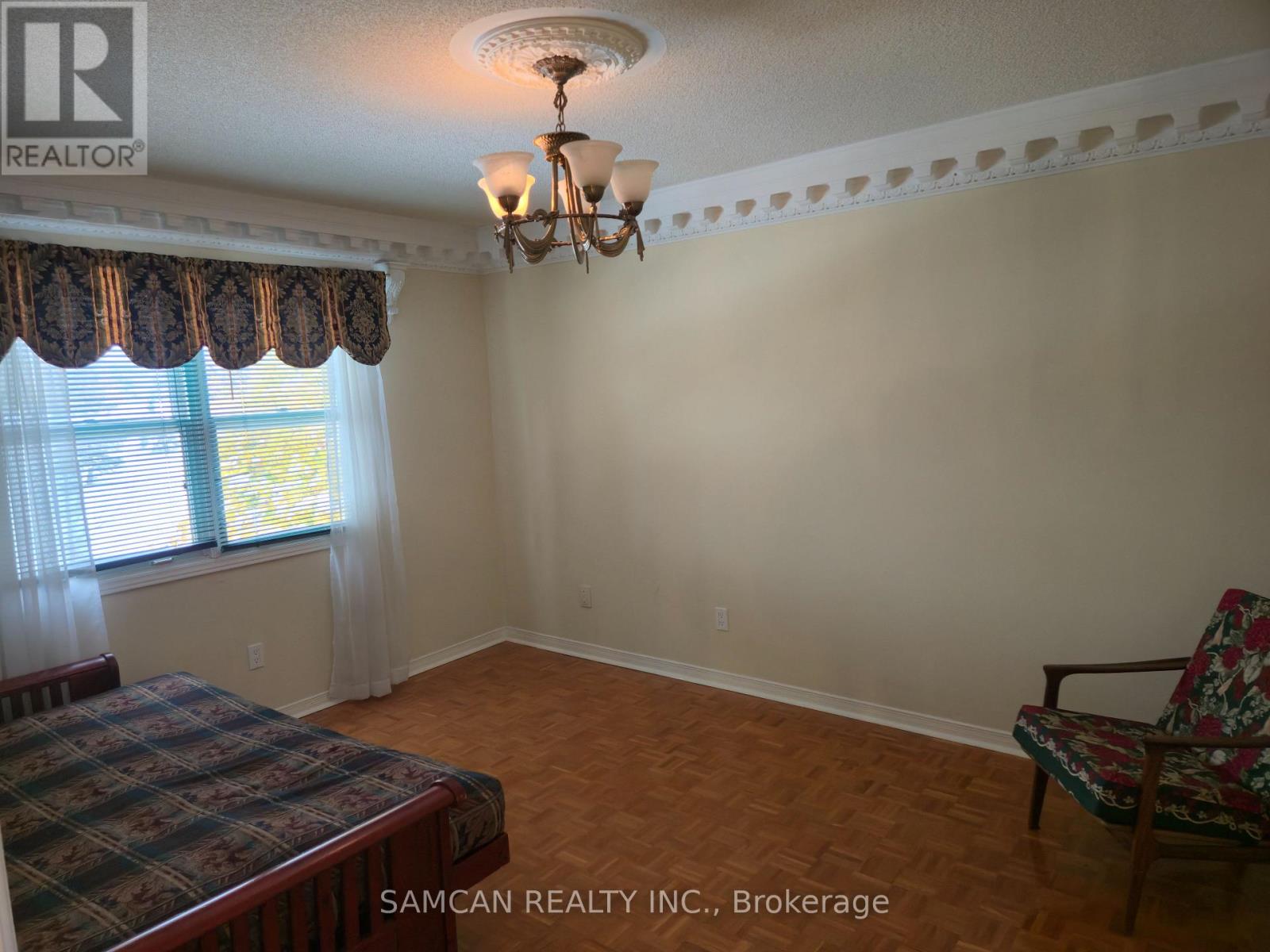 2 - 2470 Wynten Way, Oakville (Cv Clearview), Ontario  L6J 7K8 - Photo 15 - W12547598