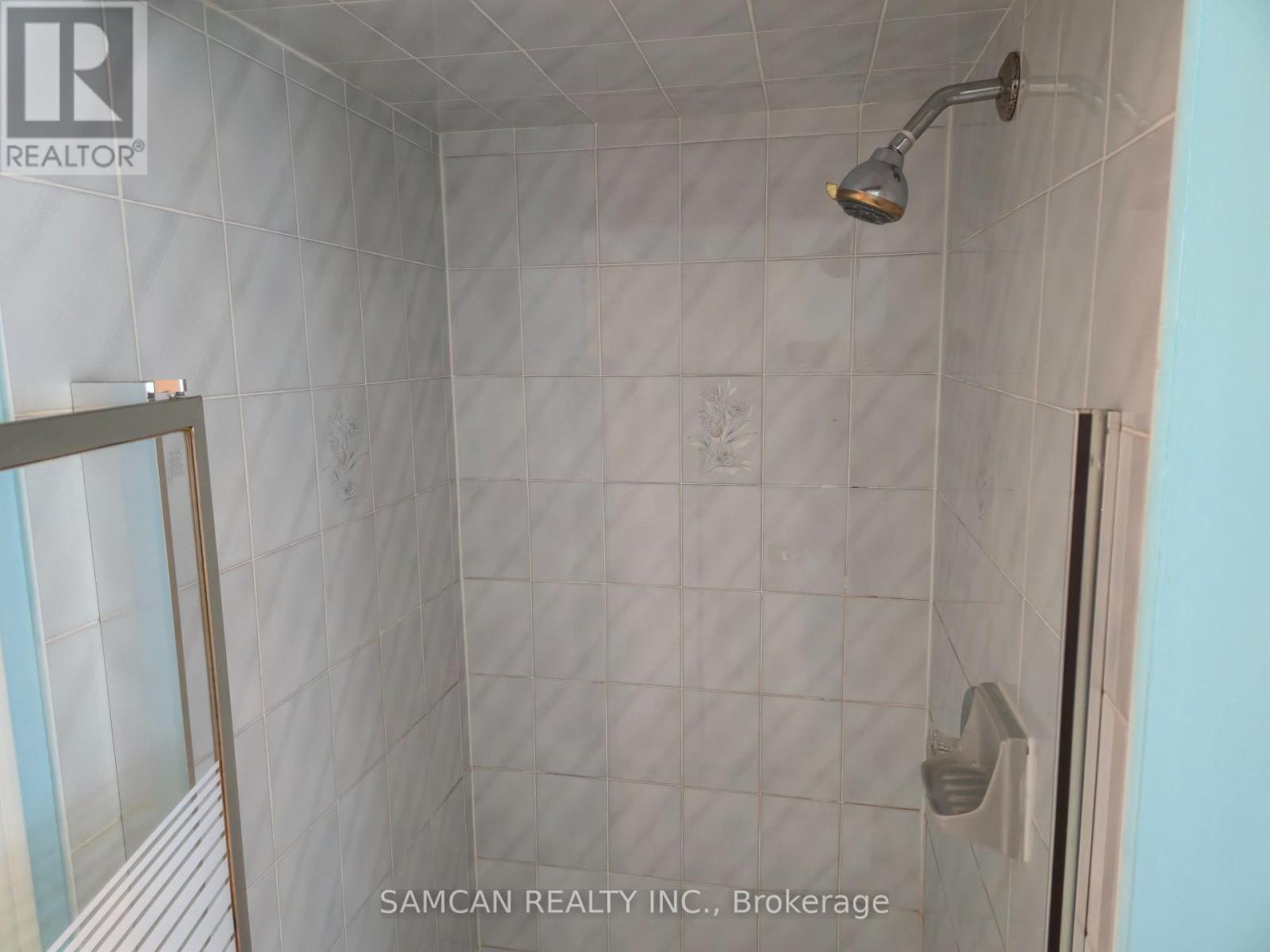 2 - 2470 Wynten Way, Oakville (Cv Clearview), Ontario  L6J 7K8 - Photo 13 - W12547598