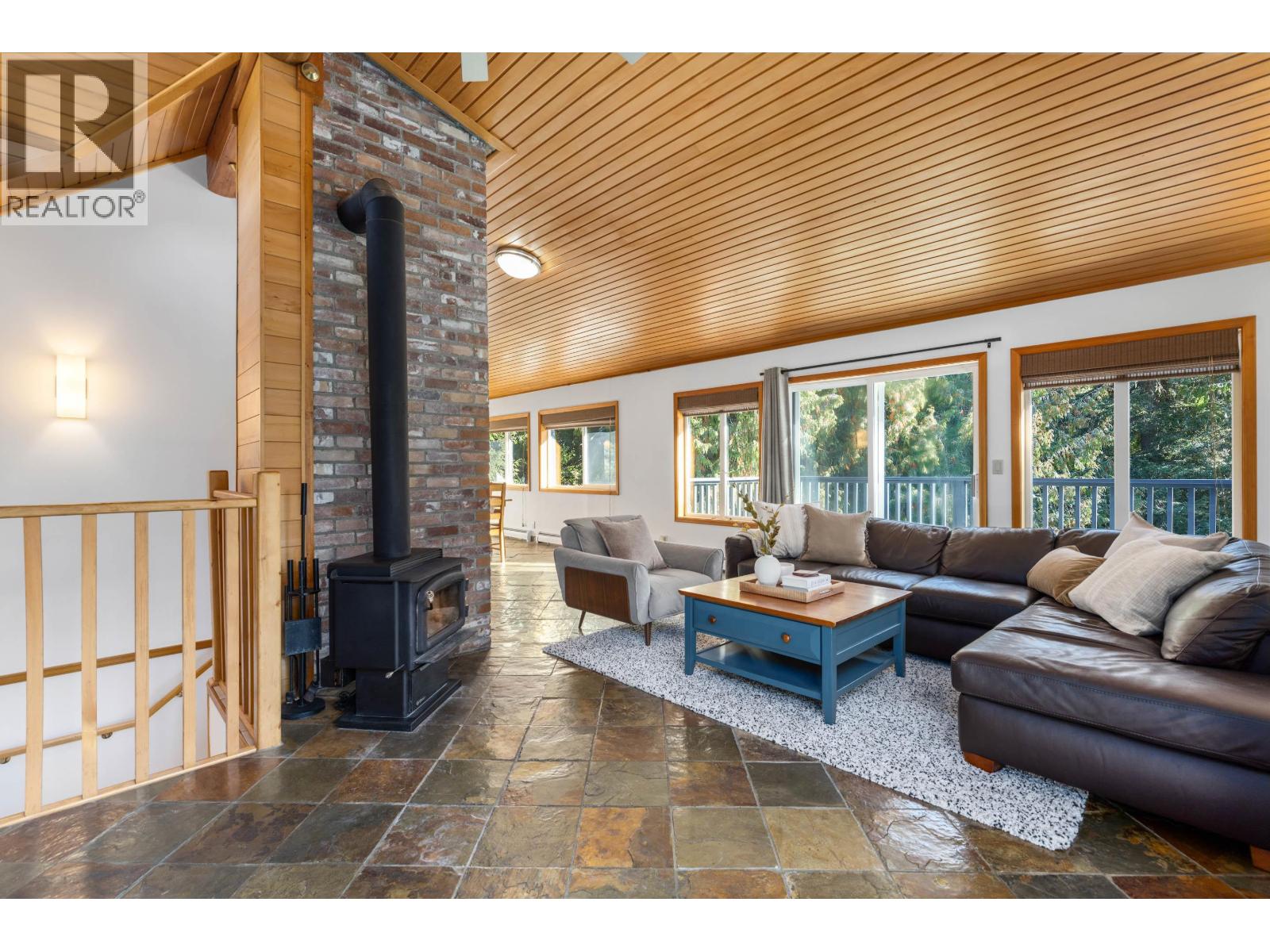 9548 Emerald Drive, Whistler, British Columbia  V8E 0G5 - Photo 15 - R3060288