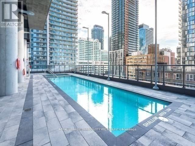 2701 - 290 Adelaide Street, Toronto, Ontario  M5V 1P6 - Photo 15 - C12560926