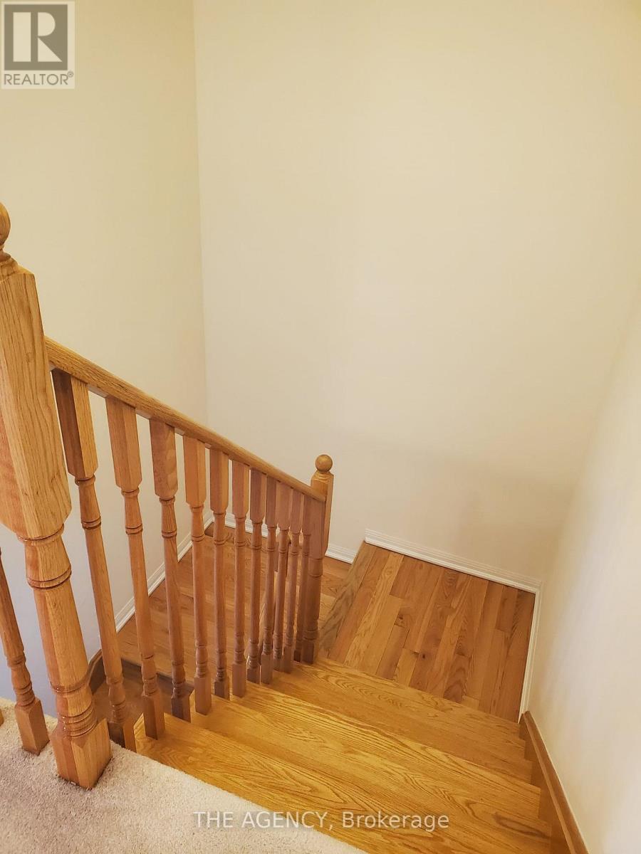 3 Berkshire Avenue, Wasaga Beach, Ontario  L9Z 0G3 - Photo 10 - S12564862