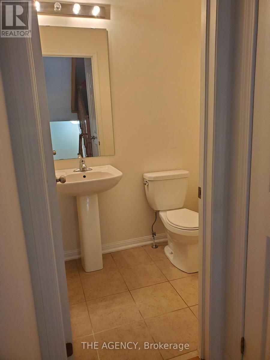 3 Berkshire Avenue, Wasaga Beach, Ontario  L9Z 0G3 - Photo 11 - S12564862