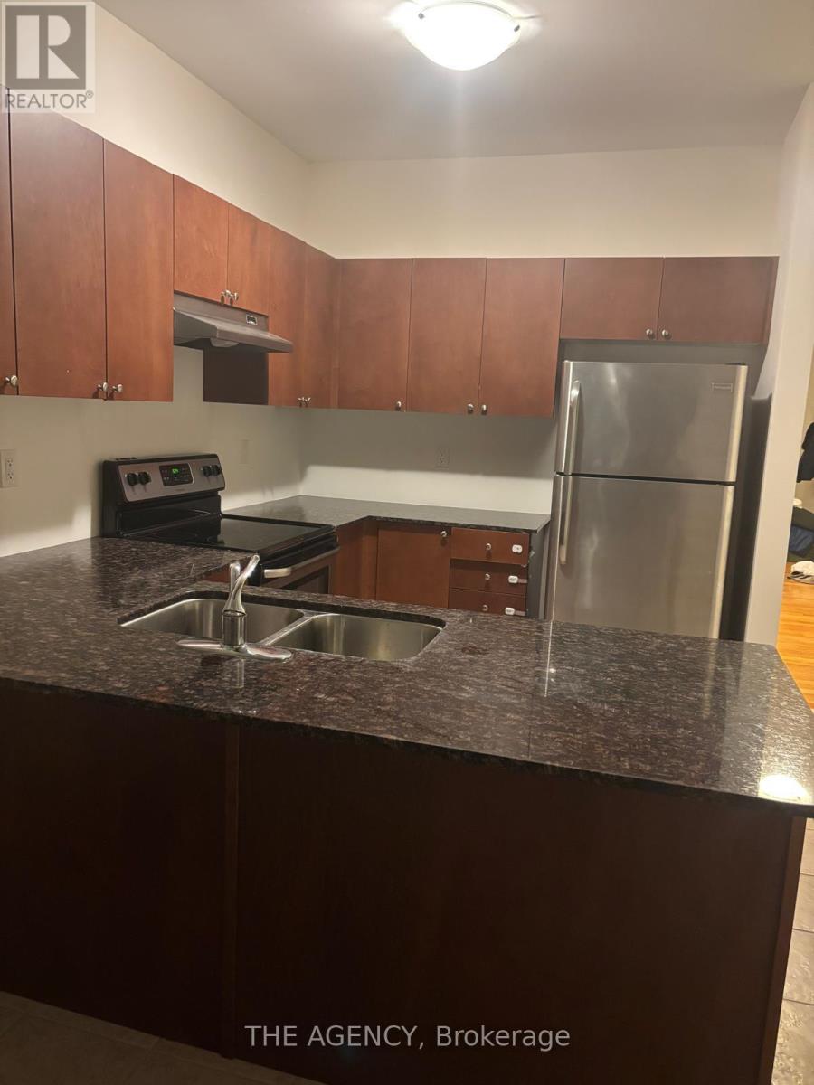 3 Berkshire Avenue, Wasaga Beach, Ontario  L9Z 0G3 - Photo 4 - S12564862