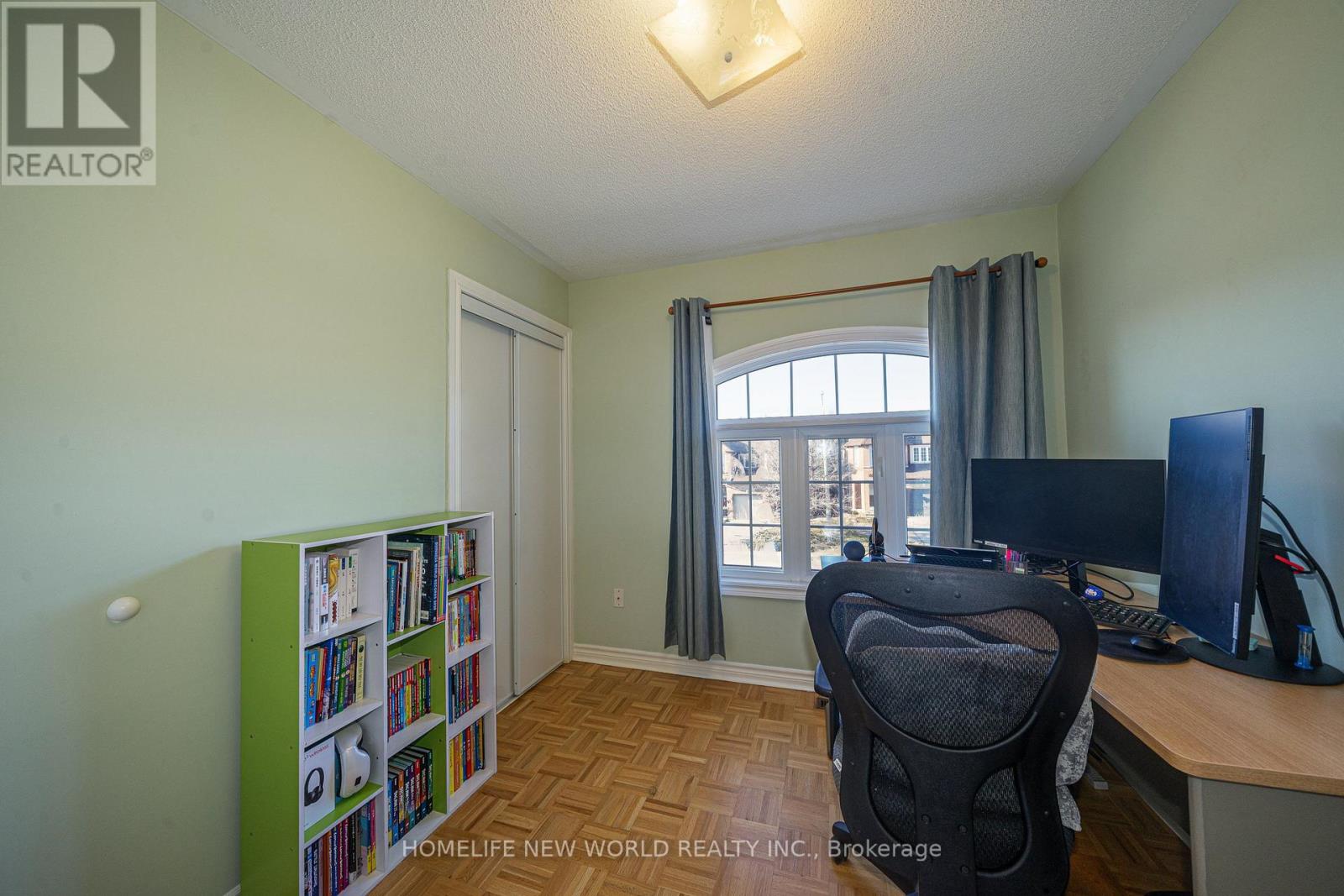 60 Bloomgate Crescent, Richmond Hill, Ontario  L4E 4E2 - Photo 14 - N12561216