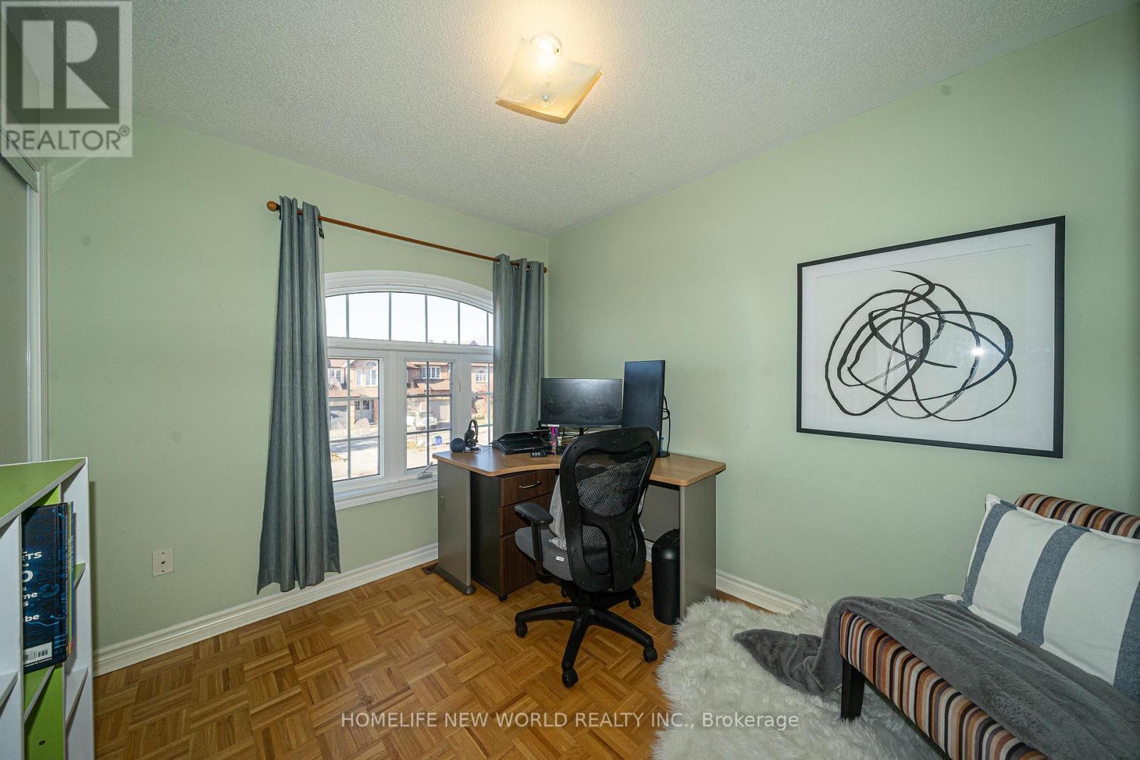 60 Bloomgate Crescent, Richmond Hill, Ontario  L4E 4E2 - Photo 15 - N12561216