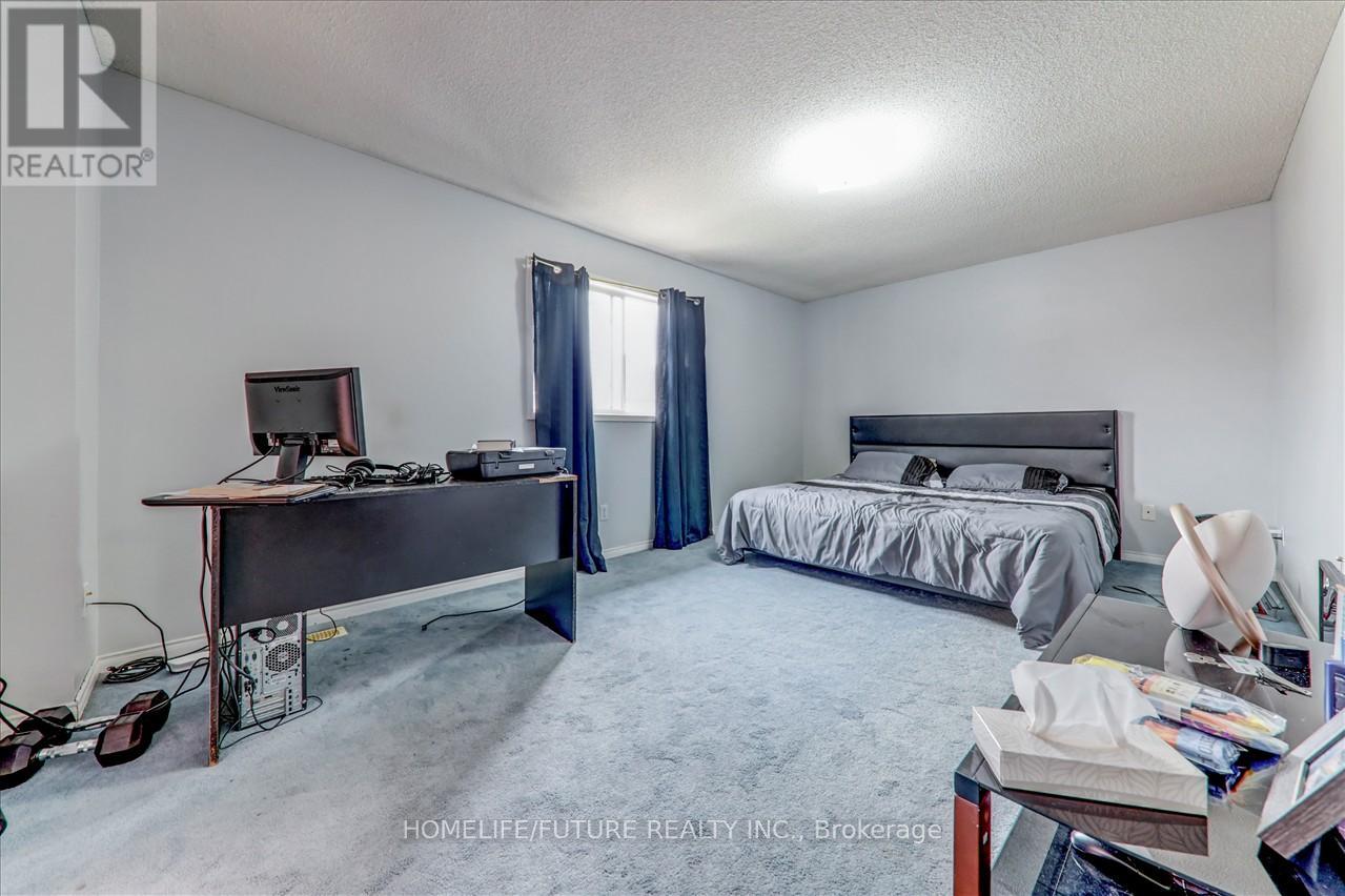 69 Heatherdale Drive, Brampton, Ontario  L7A 2H4 - Photo 20 - W12564854