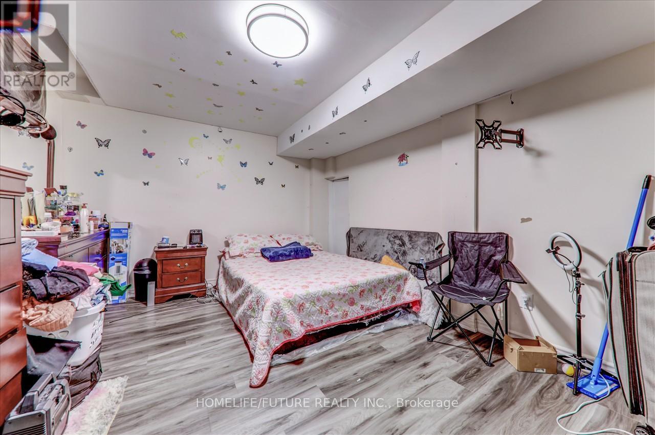 69 Heatherdale Drive, Brampton, Ontario  L7A 2H4 - Photo 33 - W12564854