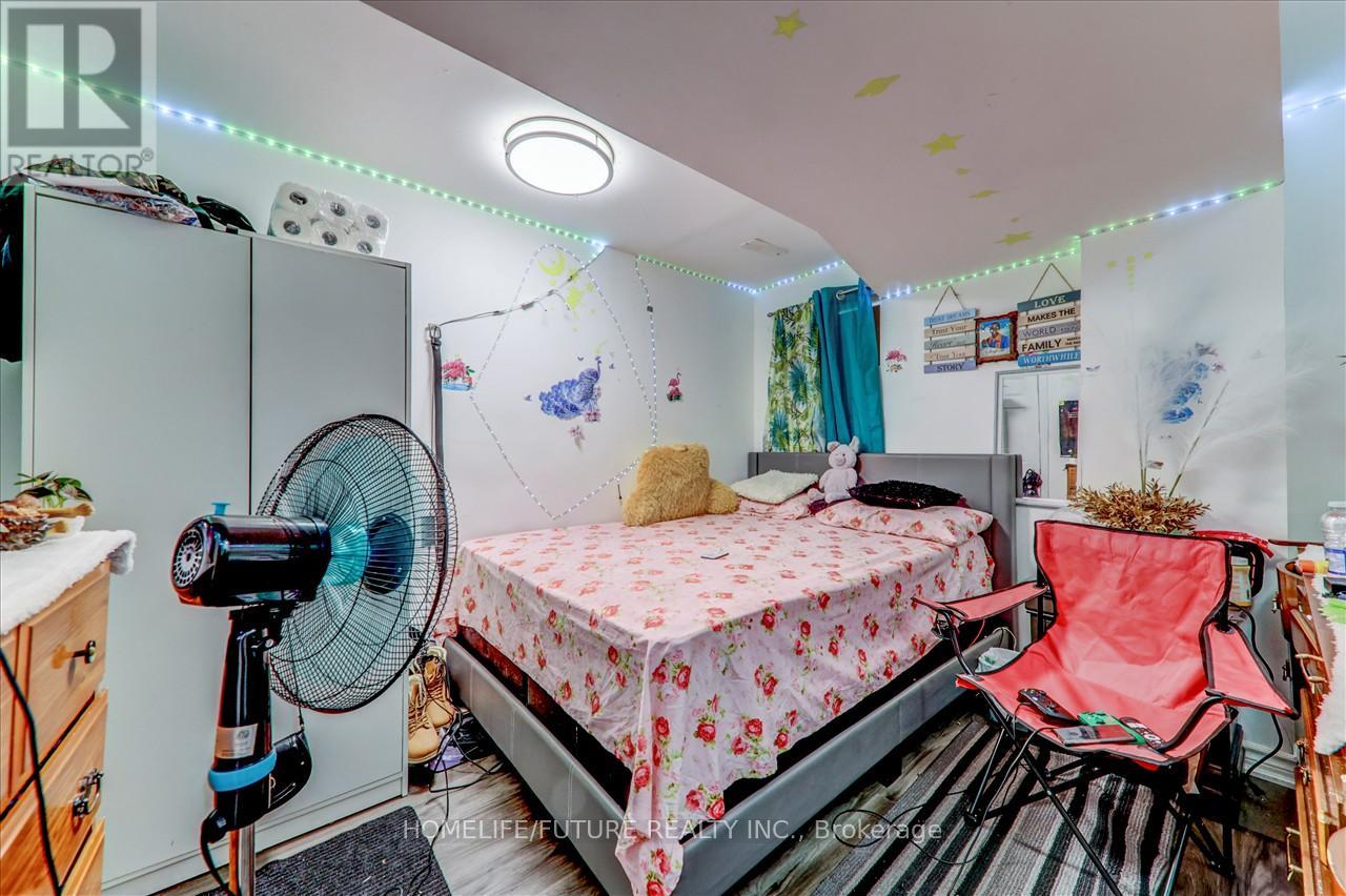 69 Heatherdale Drive, Brampton, Ontario  L7A 2H4 - Photo 34 - W12564854