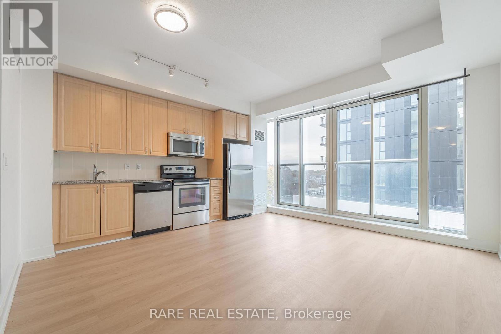 607 - 1638 Bloor Street W, Toronto, Ontario  M6P 0A6 - Photo 2 - W12564856