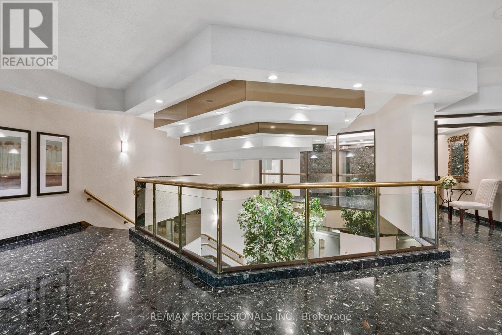 1410 - 2000 Islington Avenue, Toronto, Ontario M9P 3S7 - Photo 3 - W12552466