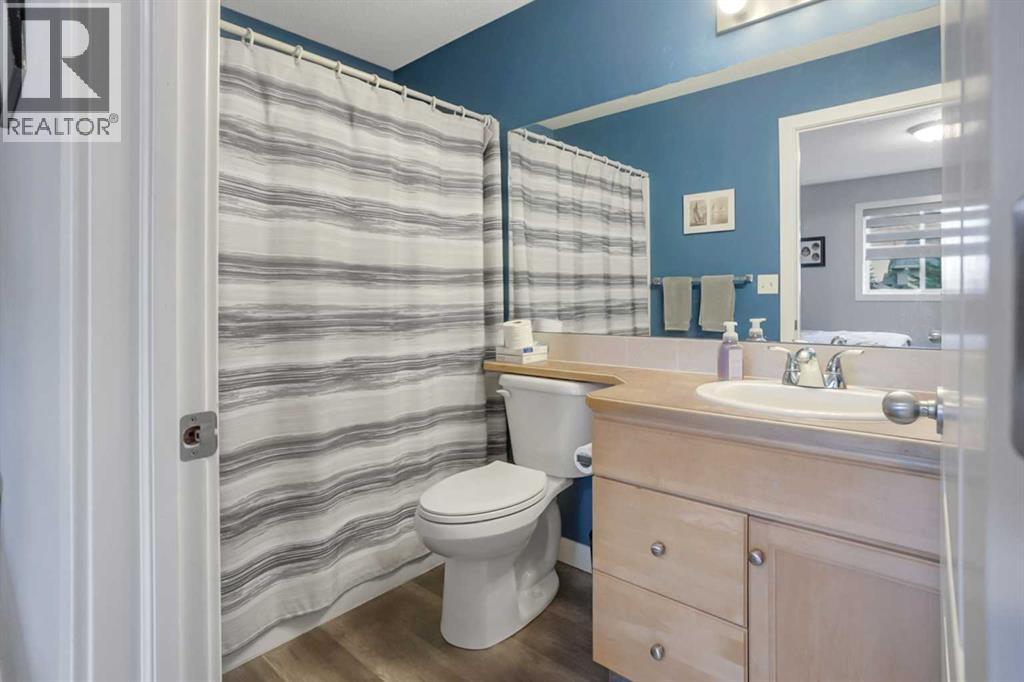 219 Lancaster Drive, Red Deer, Alberta  T4R 2R4 - Photo 10 - A2246634