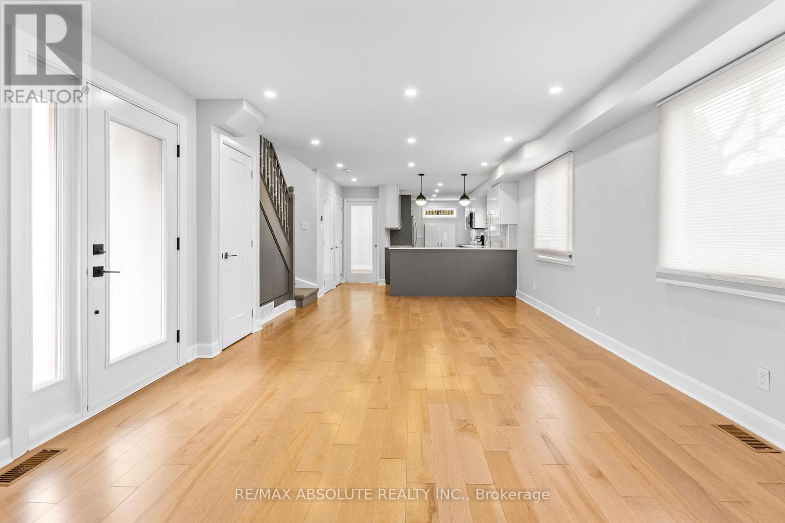 121 Evelyn Avenue, Ottawa, Ontario K1S 5K1 - Photo 9 - X12564898