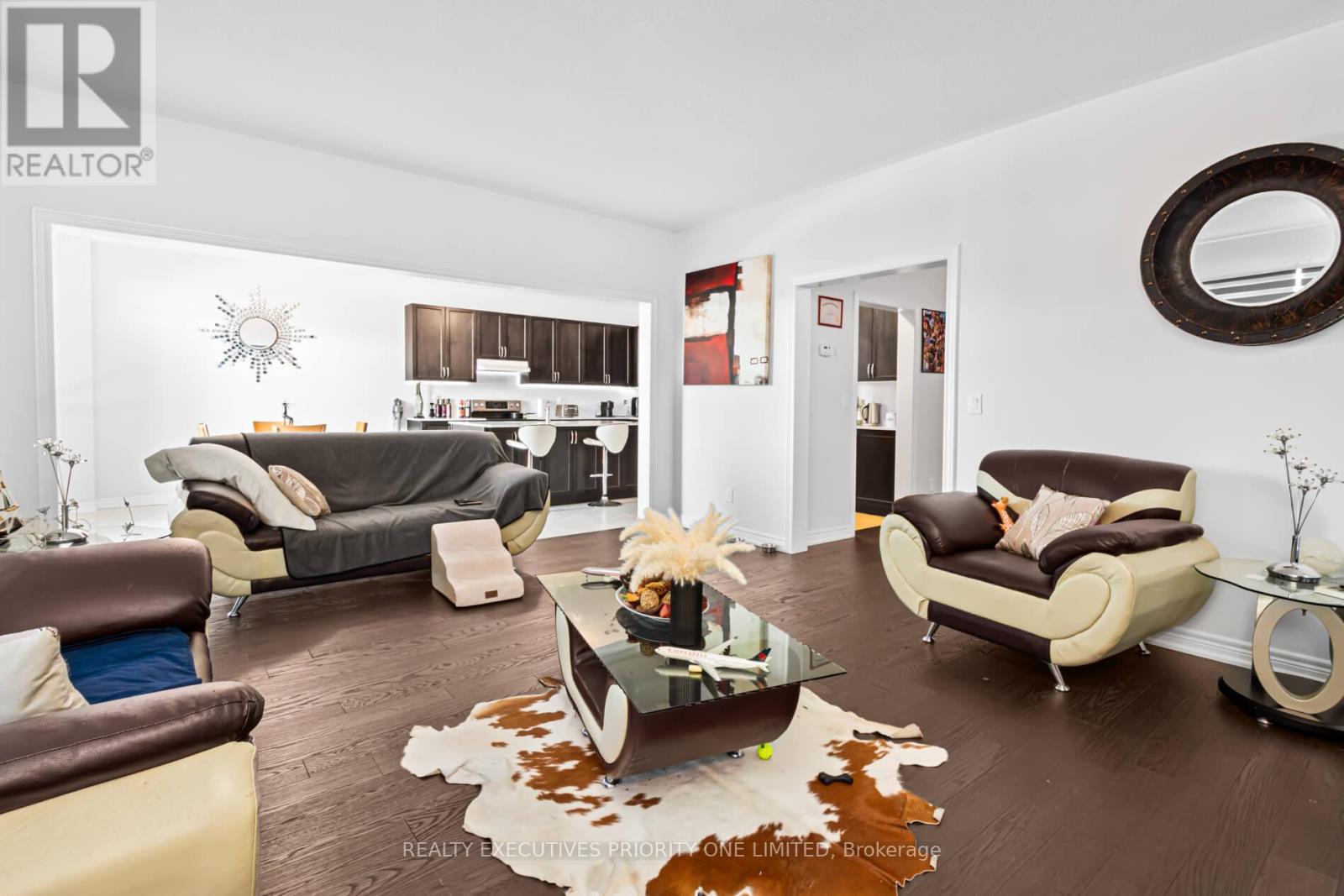 30 Sam Battaglia Crescent, Georgina, Ontario  L0E 1R0 - Photo 6 - N12537716