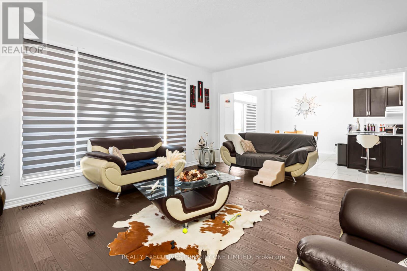 30 Sam Battaglia Crescent, Georgina, Ontario  L0E 1R0 - Photo 7 - N12537716