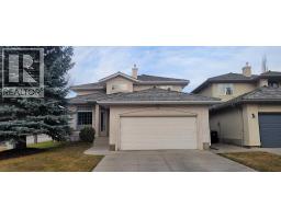 6 Mt Yamnuska Court SE McKenzie Lake