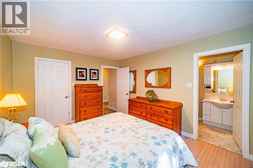 8 Kell Place, Barrie, Ontario  L4N 9K3 - Photo 18 - 40789635