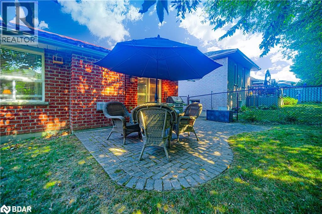 8 Kell Place, Barrie, Ontario  L4N 9K3 - Photo 21 - 40789635