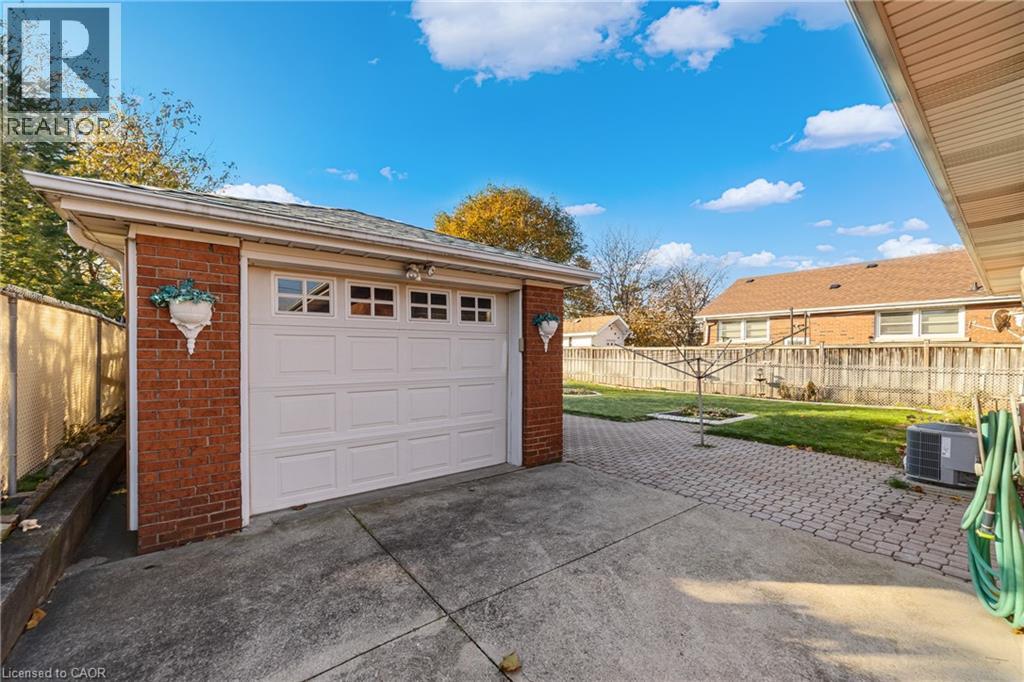 20 Burwell Avenue, Stoney Creek, Ontario  L8G 3L7 - Photo 27 - 40789090