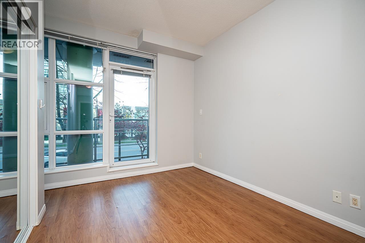 Th6 168 E Esplanade Avenue, North Vancouver, British Columbia  V7L 4X8 - Photo 13 - R3069163