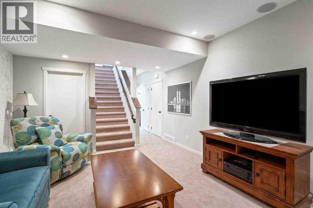 219 River Heights Green, Cochrane, Alberta  T4C 0S3 - Photo 27 - A2265442