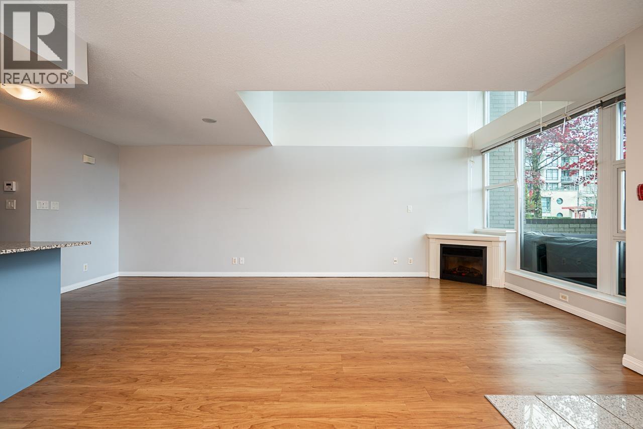 Th6 168 E Esplanade Avenue, North Vancouver, British Columbia  V7L 4X8 - Photo 7 - R3069163