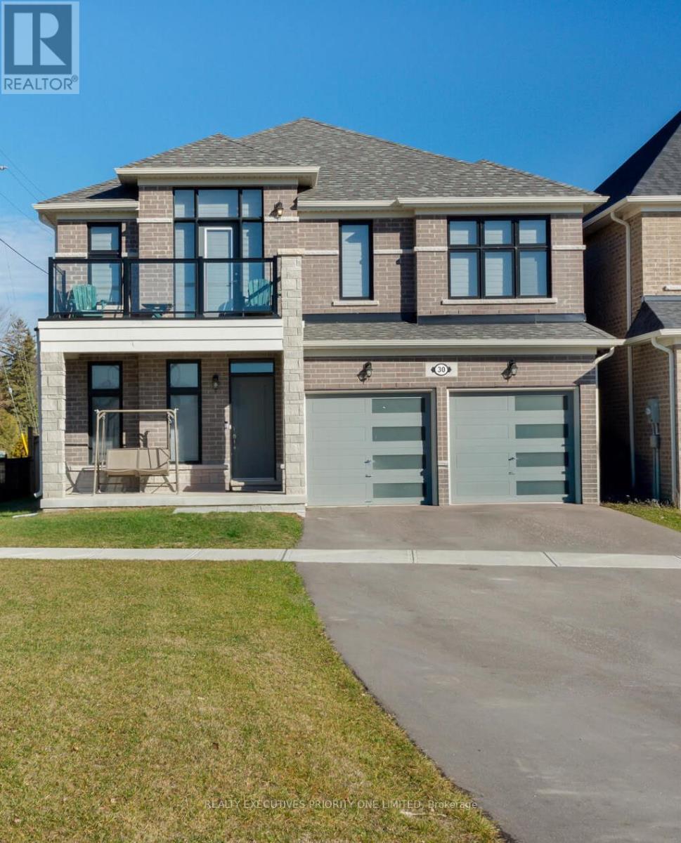 30 SAM BATTAGLIA CRESCENT, Georgina, Ontario