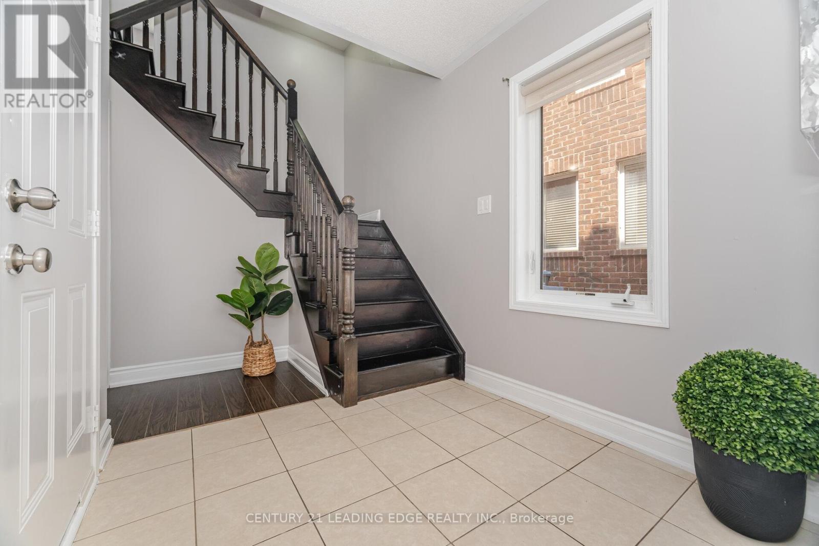 42 Memory Lane, Brampton, Ontario  L7A 0V9 - Photo 13 - W12564902