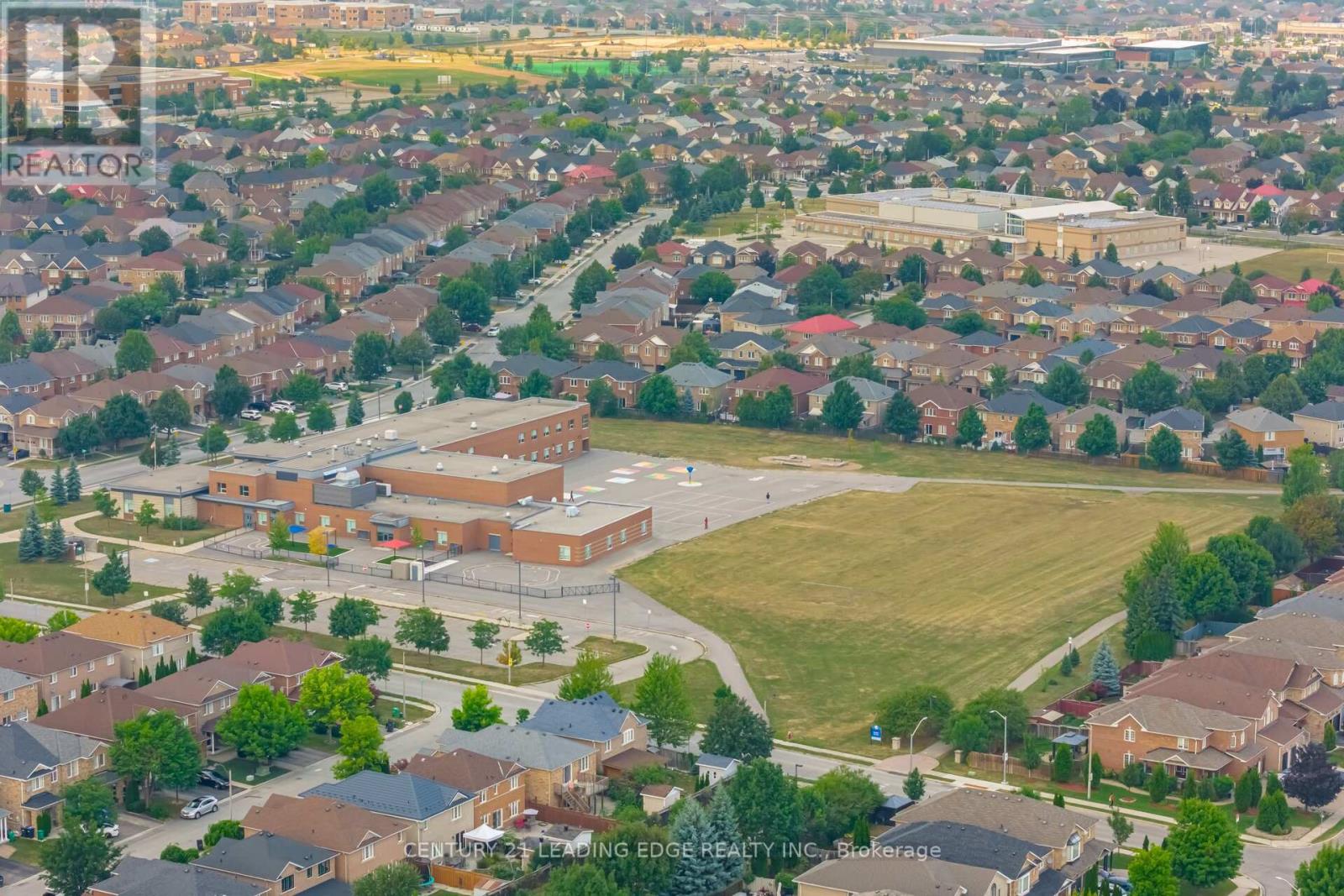 42 Memory Lane, Brampton, Ontario  L7A 0V9 - Photo 47 - W12564902