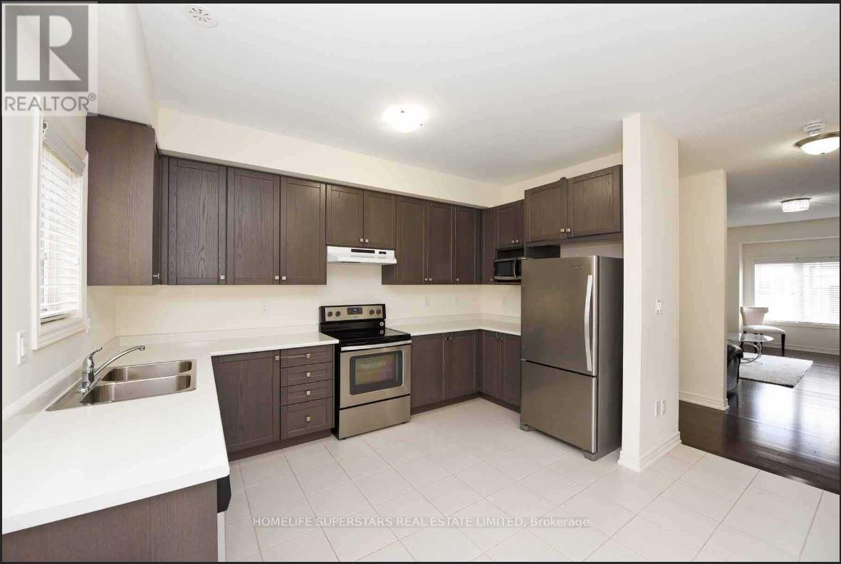 40 - 9 Aspen Hills Road, Brampton, Ontario  L6Y 6E3 - Photo 3 - W12564912