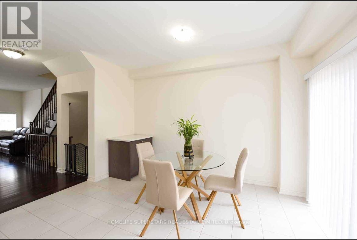 40 - 9 Aspen Hills Road, Brampton, Ontario  L6Y 6E3 - Photo 6 - W12564912