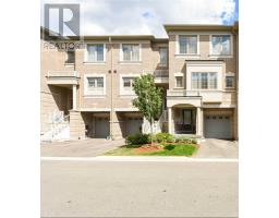 40 - 9 ASPEN HILLS ROAD, Brampton, Ontario