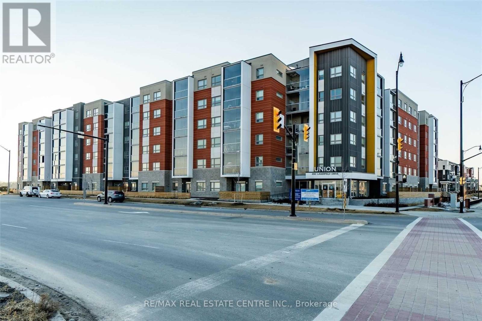 212 - 200 Lagerfeld Drive, Brampton, Ontario  L7A 5G5 - Photo 2 - W12564918