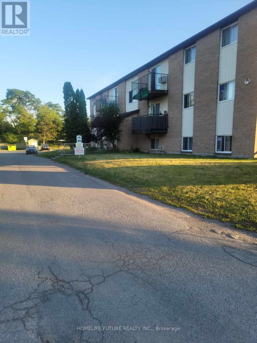 104 - 35 UNION STREET, Belleville, Ontario