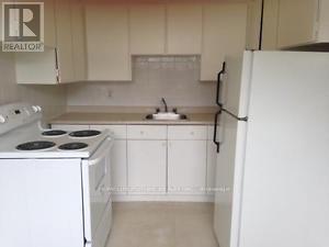 104 - 35 Union Street, Belleville, Ontario  K8P 2B5 - Photo 3 - X12564908