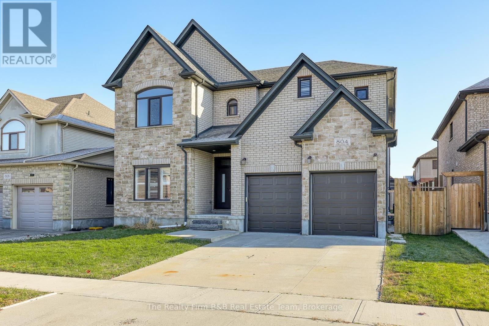 804 Normandy Drive, Woodstock, Ontario N4T 0E6 - Photo 2 - X12560716