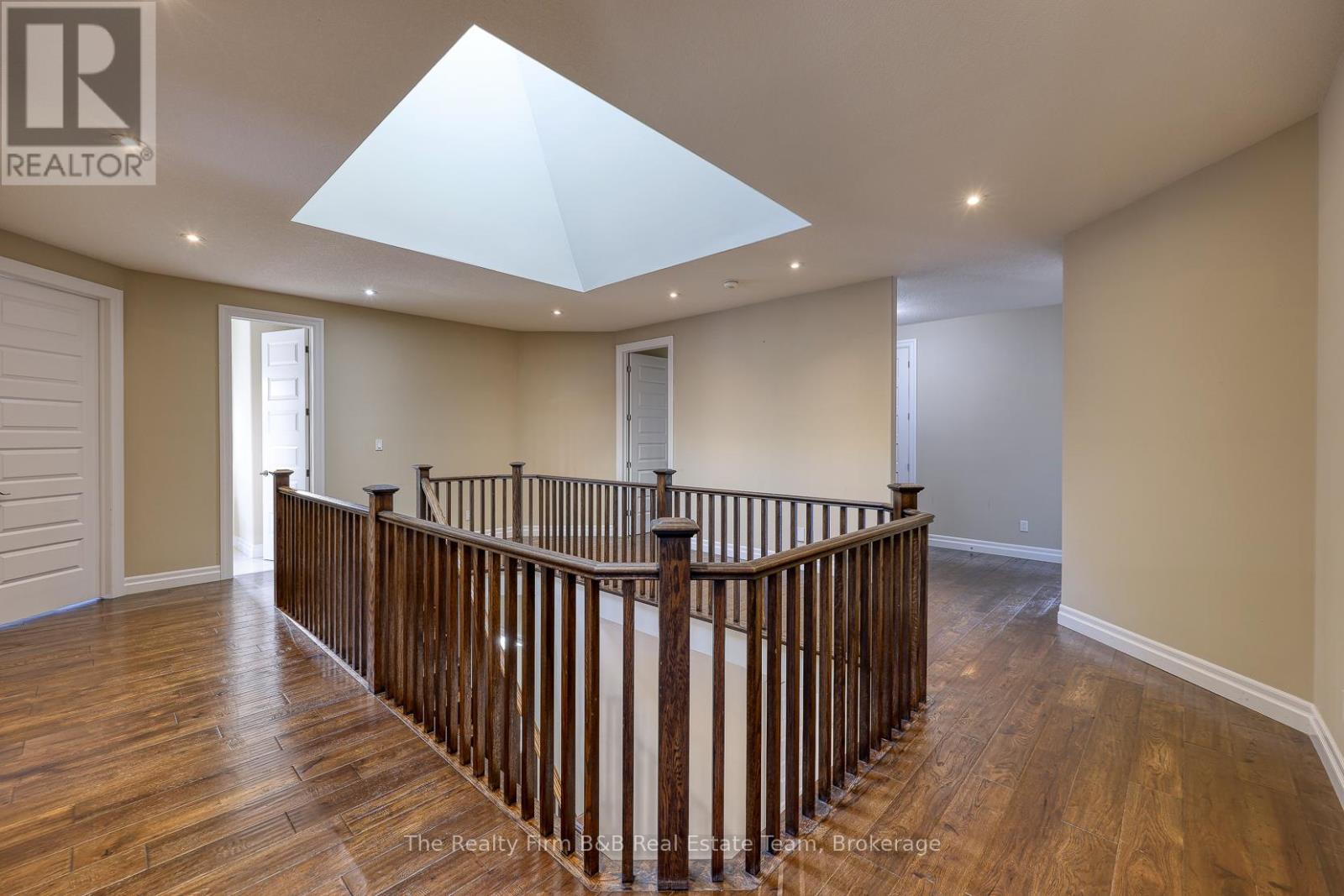 804 Normandy Drive, Woodstock, Ontario N4T 0E6 - Photo 27 - X12560716