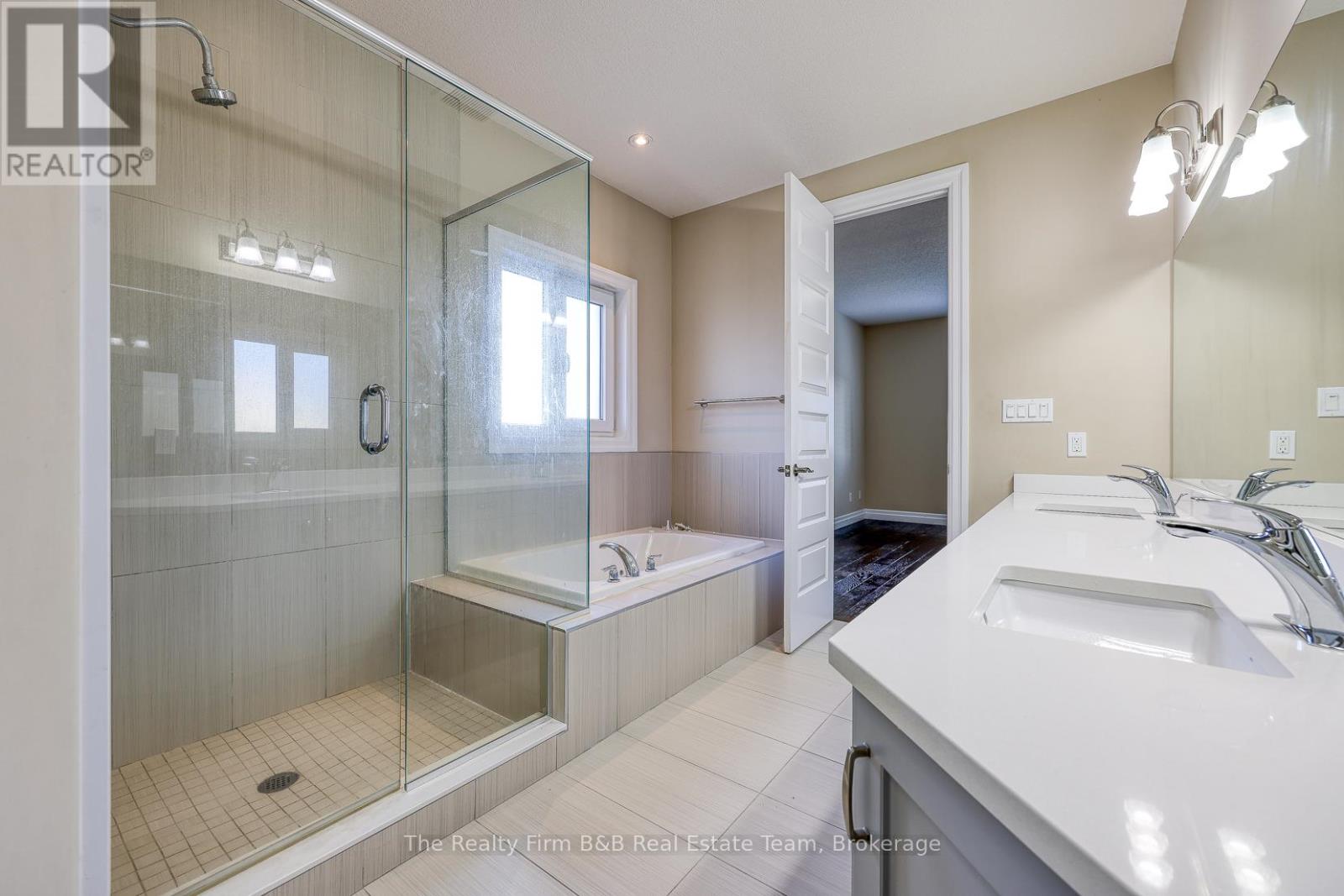 804 Normandy Drive, Woodstock, Ontario N4T 0E6 - Photo 32 - X12560716